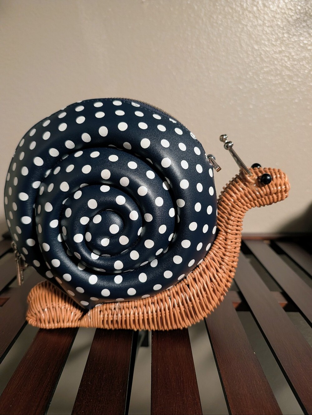 LIMITED EDITION Kate Spade Enchanted Scarlett Snail Wicker Crossbody - Picture 3 of 7